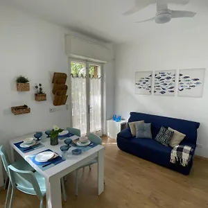 Romana Casa vacanze Diano Marina